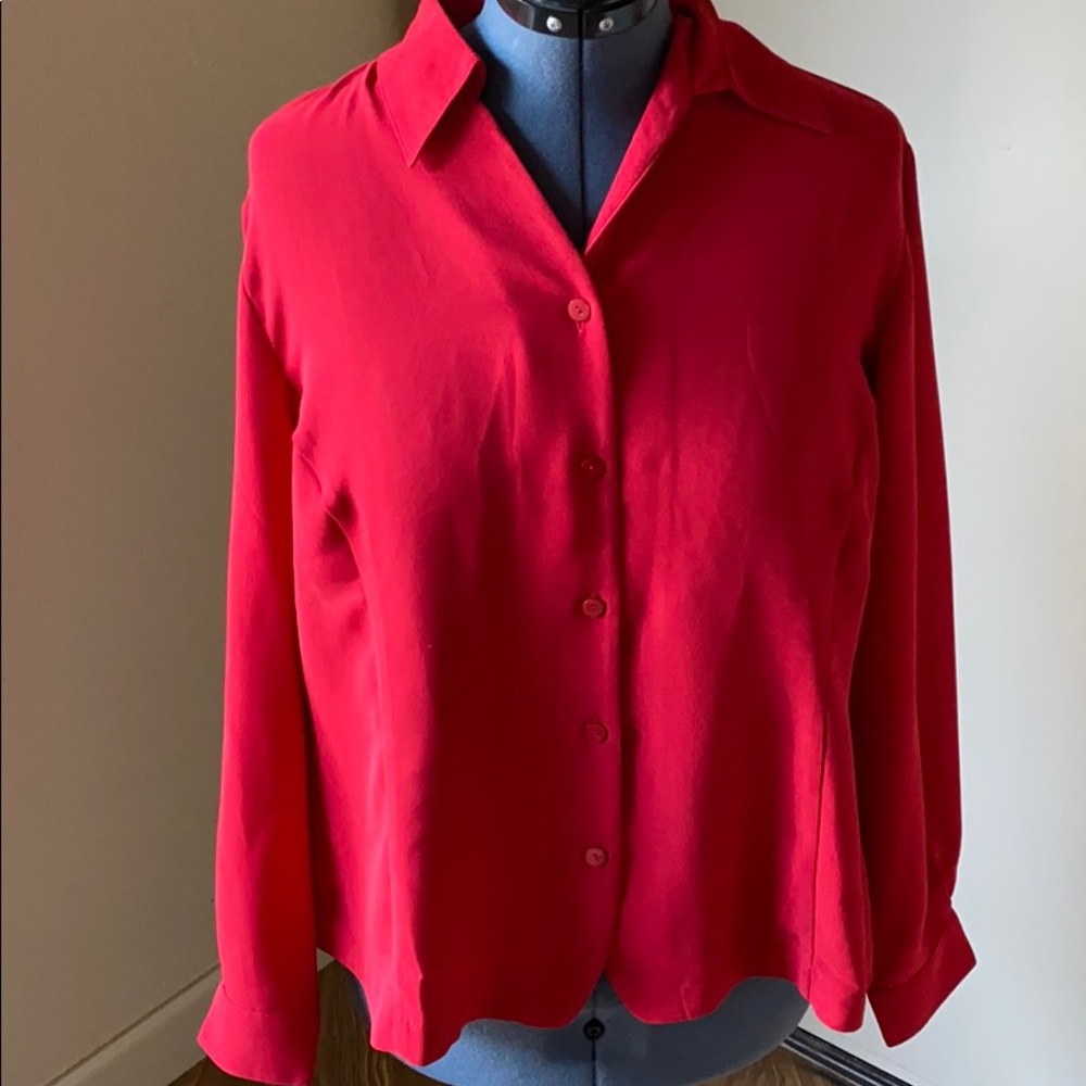 Red Blazer‎ - Picture 2 of 4